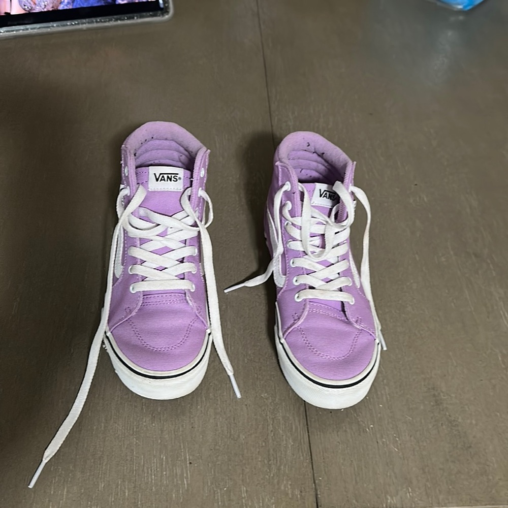 purple girls vans